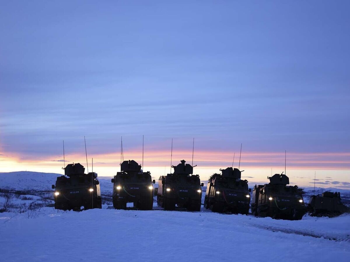    Военнослужащие на базе королевского военно-морского флота Великобритании Camp Viking© Фото : Royal Navy/Arron Hoare