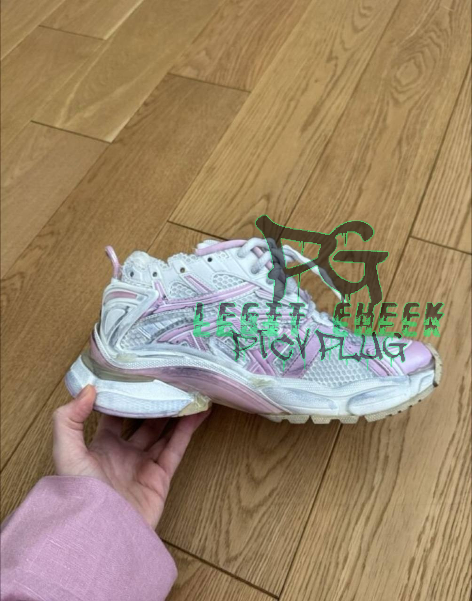 Balenciaga Runner