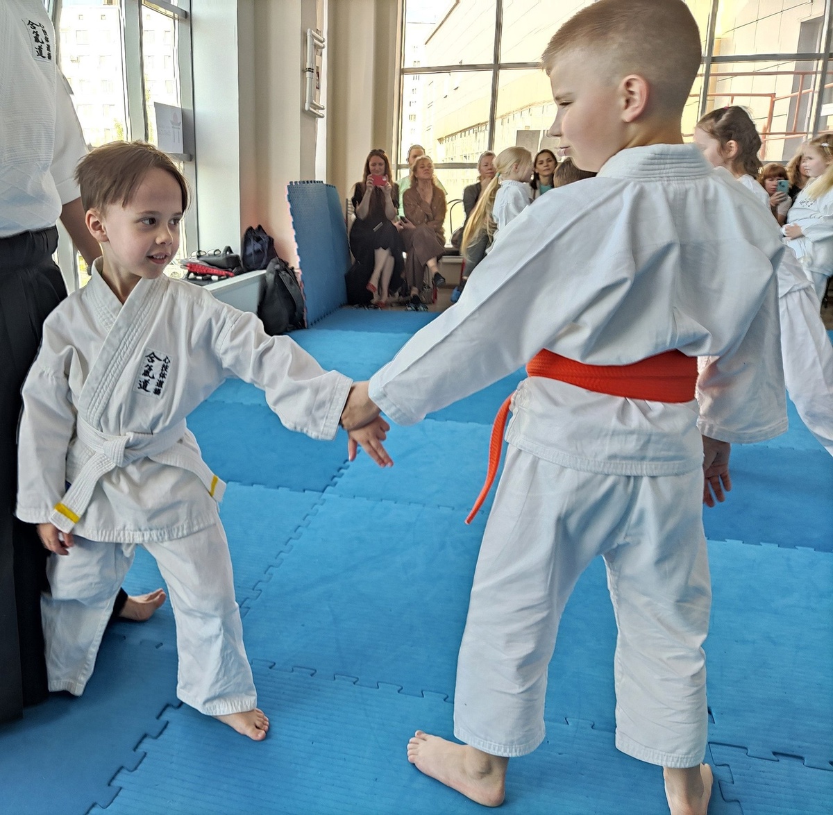 Экзамен в младшей группе нашего клуба 