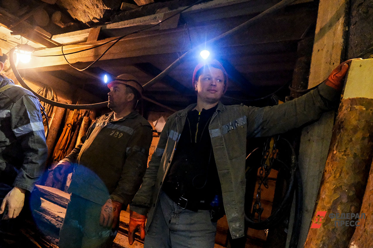 Сплавы с использованием редкоземельных металлов сегодня применяются в производстве оптики, керамики, бытовой и промышленной электроники и в других направлениях.  Фото: Фото: ФедералПресс / Полина Зиновьева