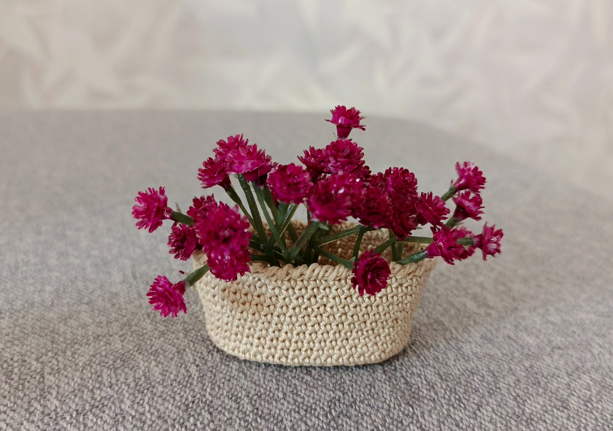 Корзинка для куклы Барби