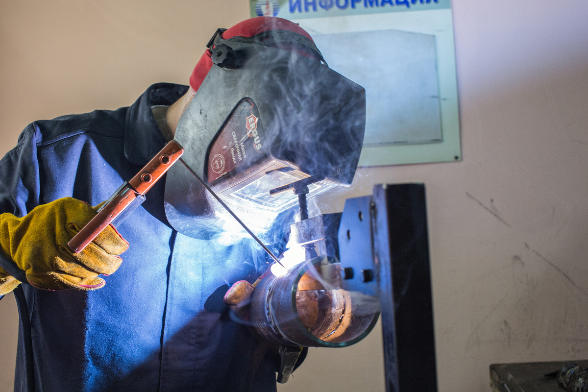 В Учебном центре "Пермь-нефть" вы сможете пройти курсы сварщиков с нуля за один месяц и стать востребованным специалистом всего за 30 дней!