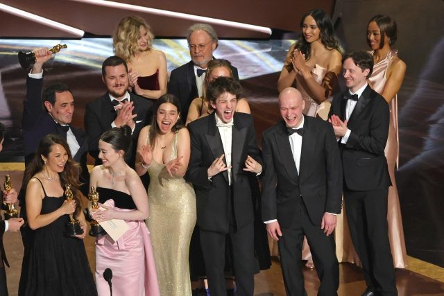    Команда фильма «Анора». Фото: Getty Images