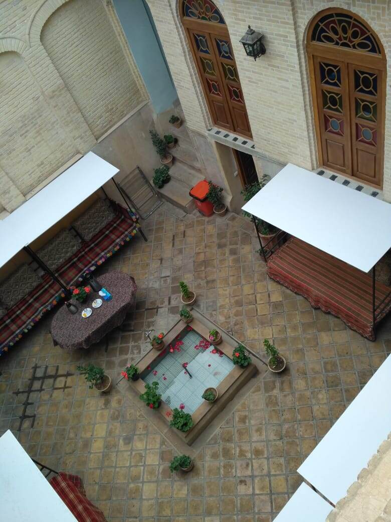 Отель в традиционном персидском доме в Ширазе. Фото автора