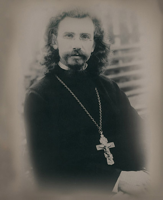 Архимандрит Иоанн Крестьянкин. В ранние годы служения. Фото из открытых источников.