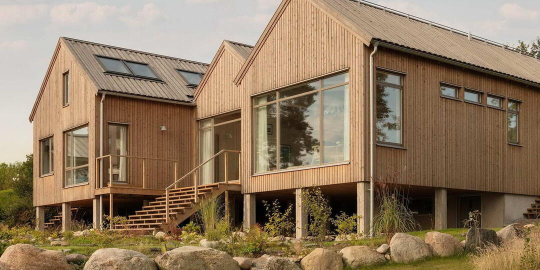 🏡 Новое интересное: Простой сельский дом и ещё 6 домов прошедшей недели