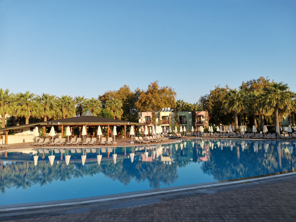 Один из бассейнов