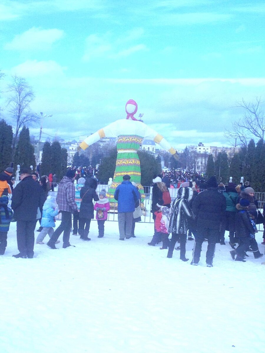 26февраля2017 года. Масленица в городском саду города Твери. Фото автора