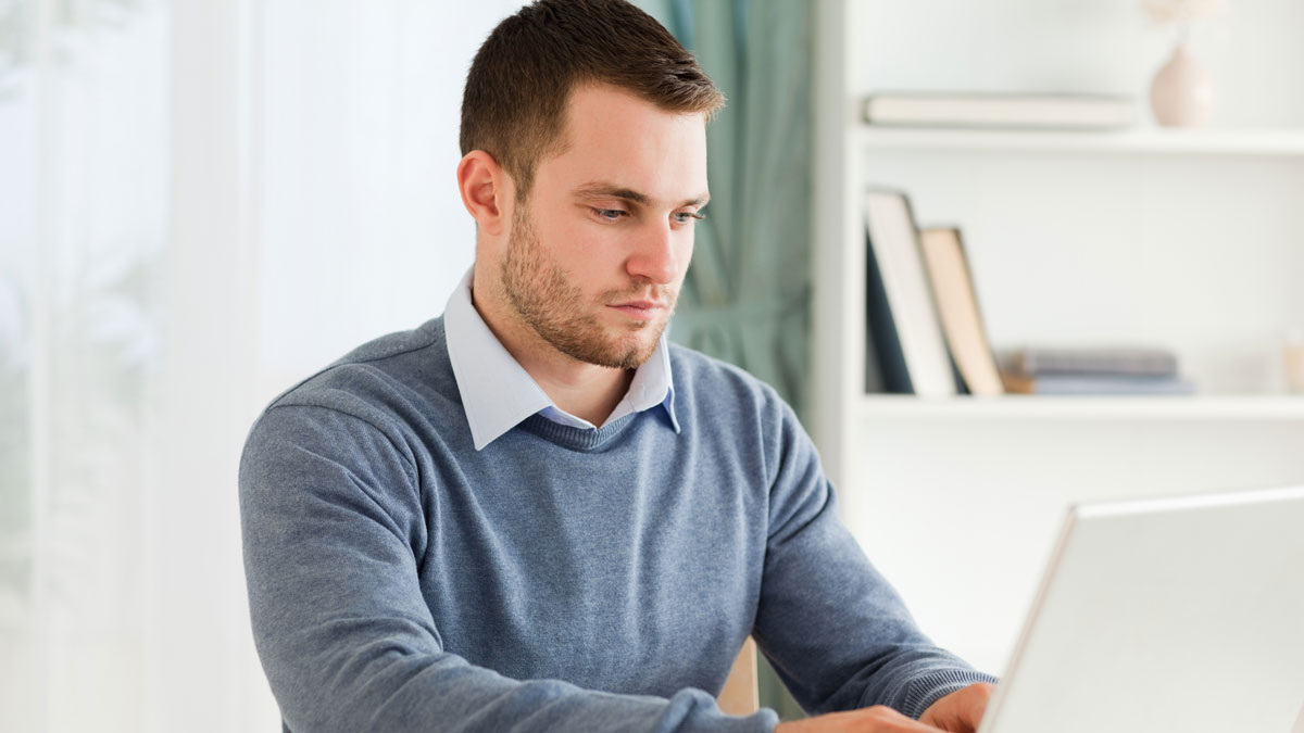 Фрилансер ищет работу и не хочет столкнуться с мошенниками