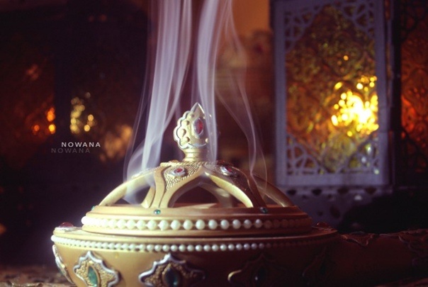 Бахурница с благовониями. Фото из интернета. Говорят, очень успокаивает)