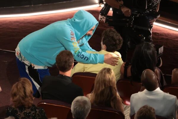    Адам Сэндлер и Тимоти Шаламе, фото: woman.ru