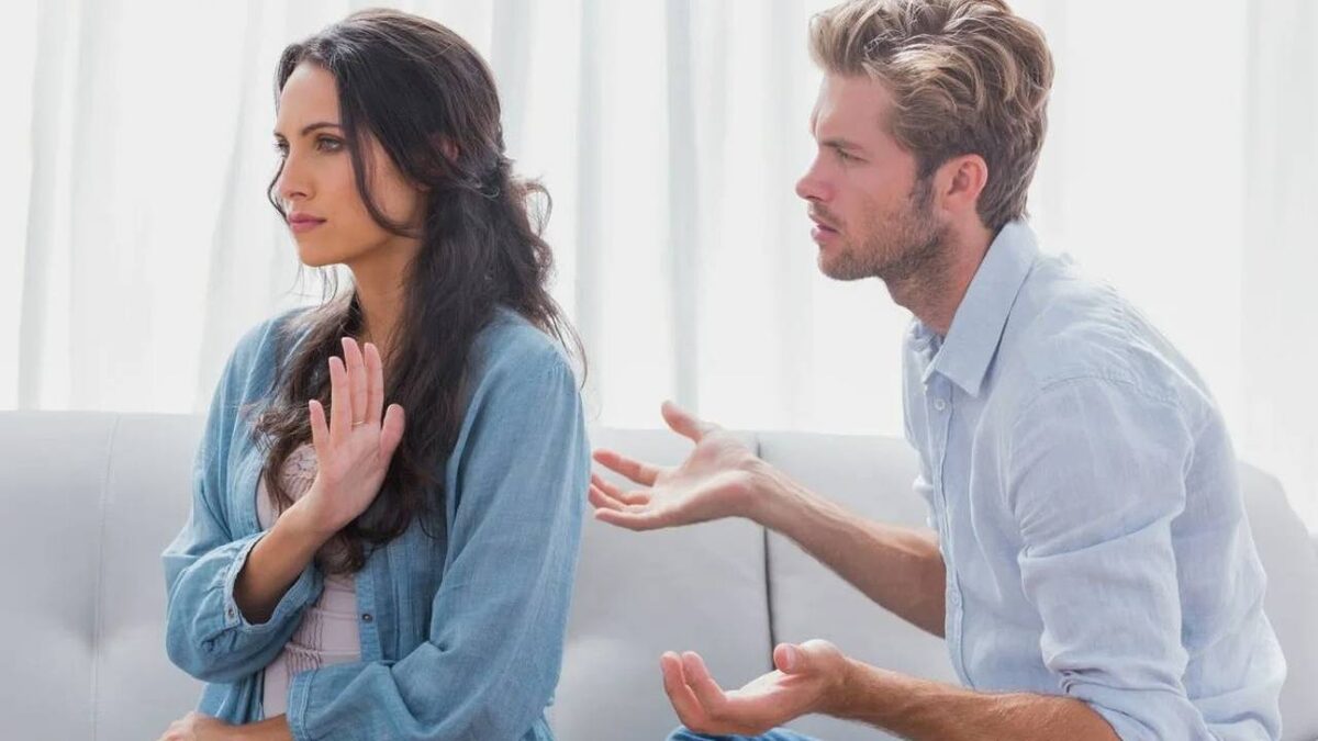 Претензии к мужчине / Фото: crimea.ria.ru/amp/20220207/uchenye-nashli-razlichiya-muzhskoy-i-zhenskoy-mudrosti-1122285382.html