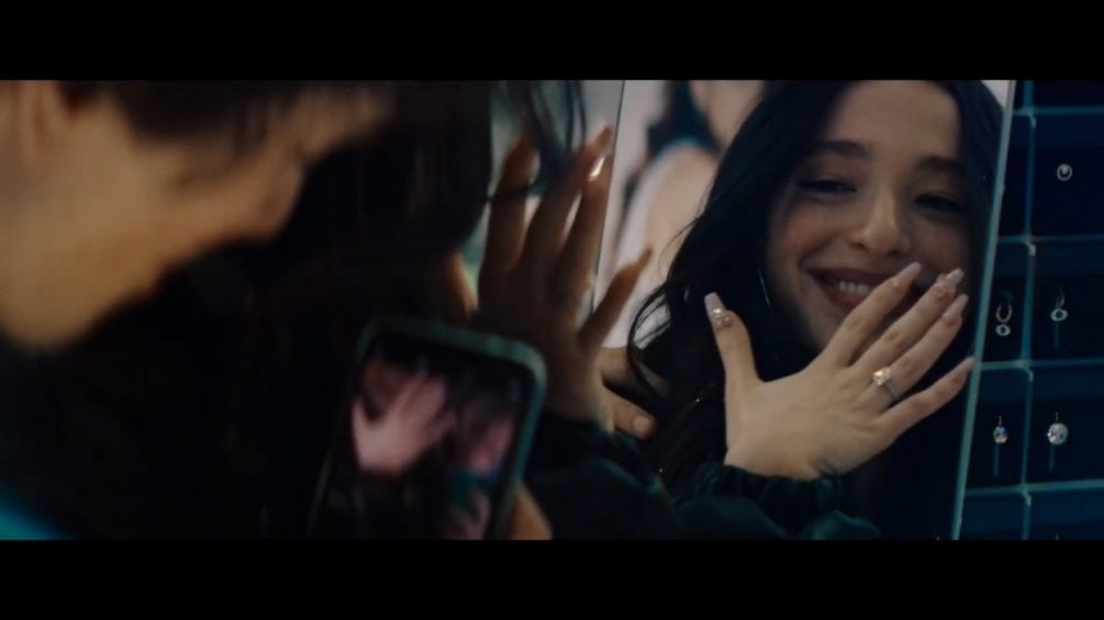    Кадр из фильма "Анора" (18+)