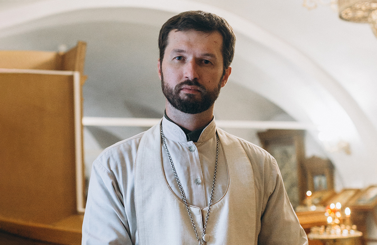 Священник Александр Сатомский, источник фото - pravmir.ru