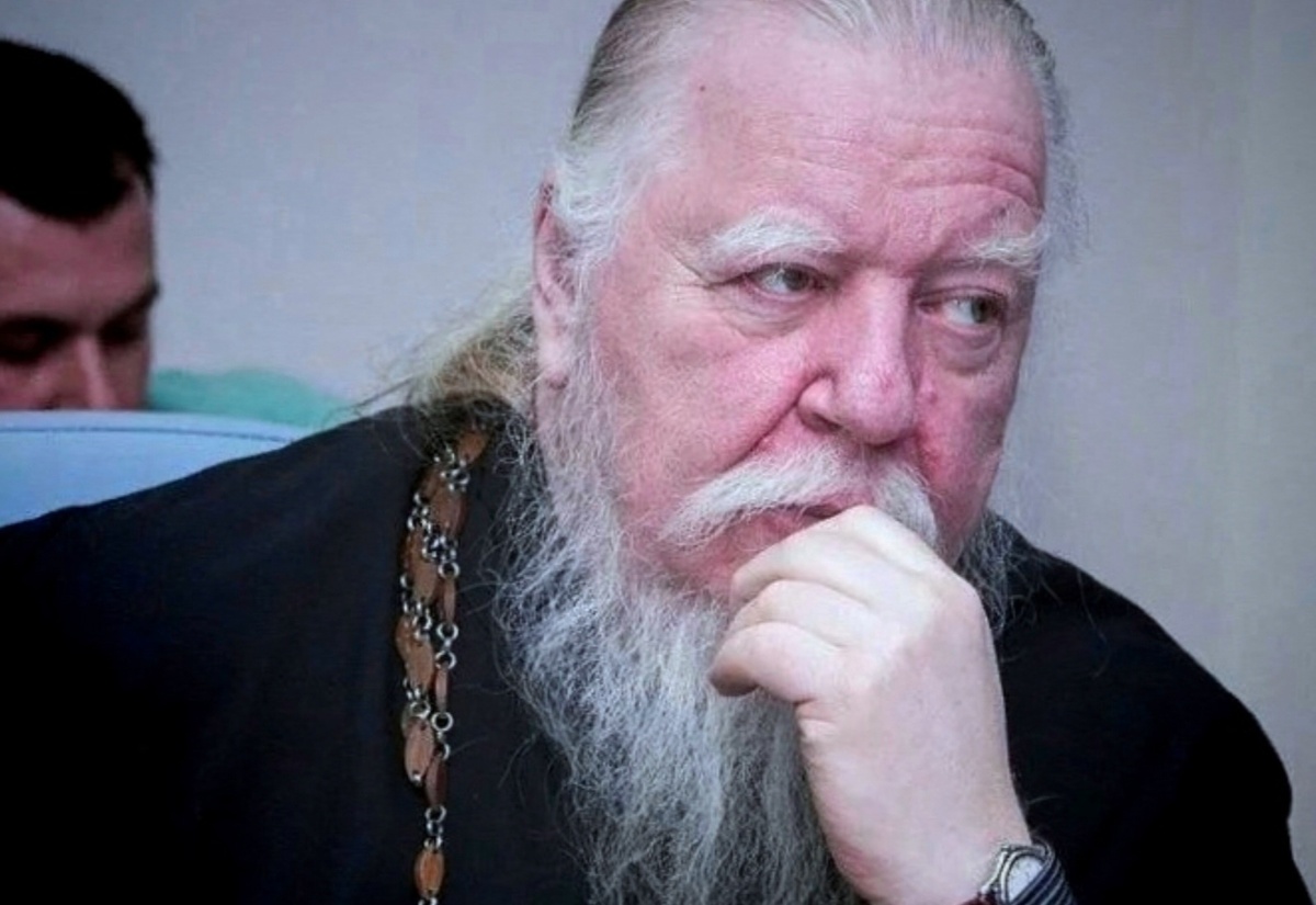 Димитрий Смирнов (07.03.1951 — 21.10.2020 гг.) — протоиерей, церковный и общественный деятель.