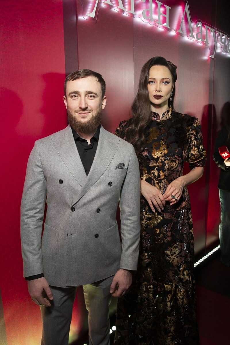    Настасья Самбурская Freedom Strength Beauty