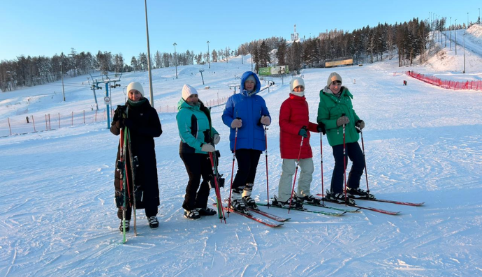 Часть команды INNORTO на горнолыжном склоне