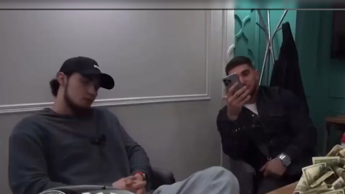 Автор: В. Панченко