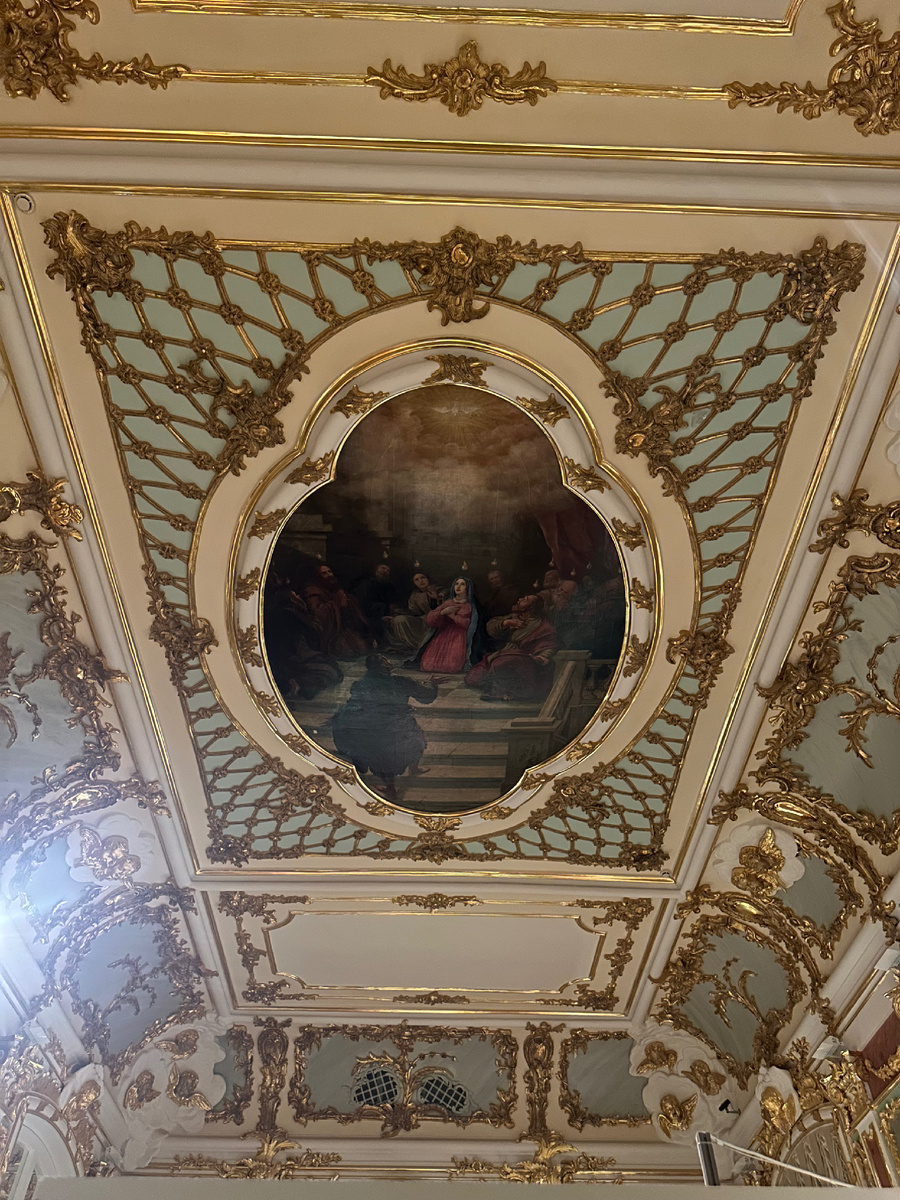 Плафон Малой церкви. Фото: Алиса в Петербурге