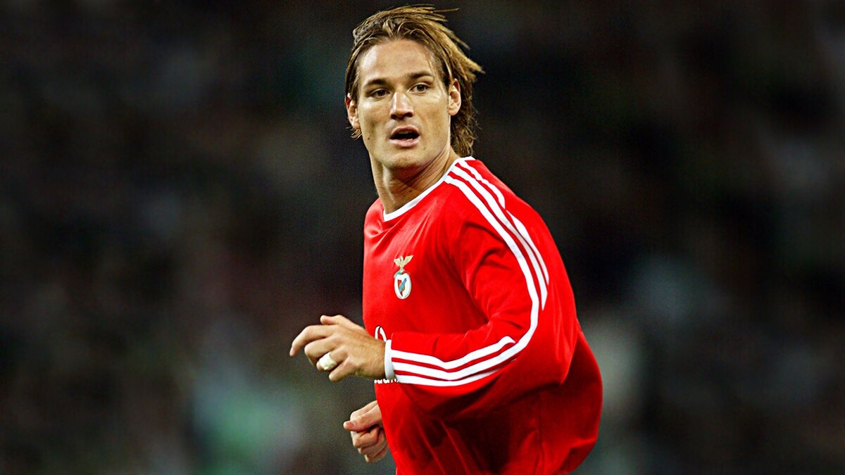 нападающий «Бенфики» Миклош Фехер