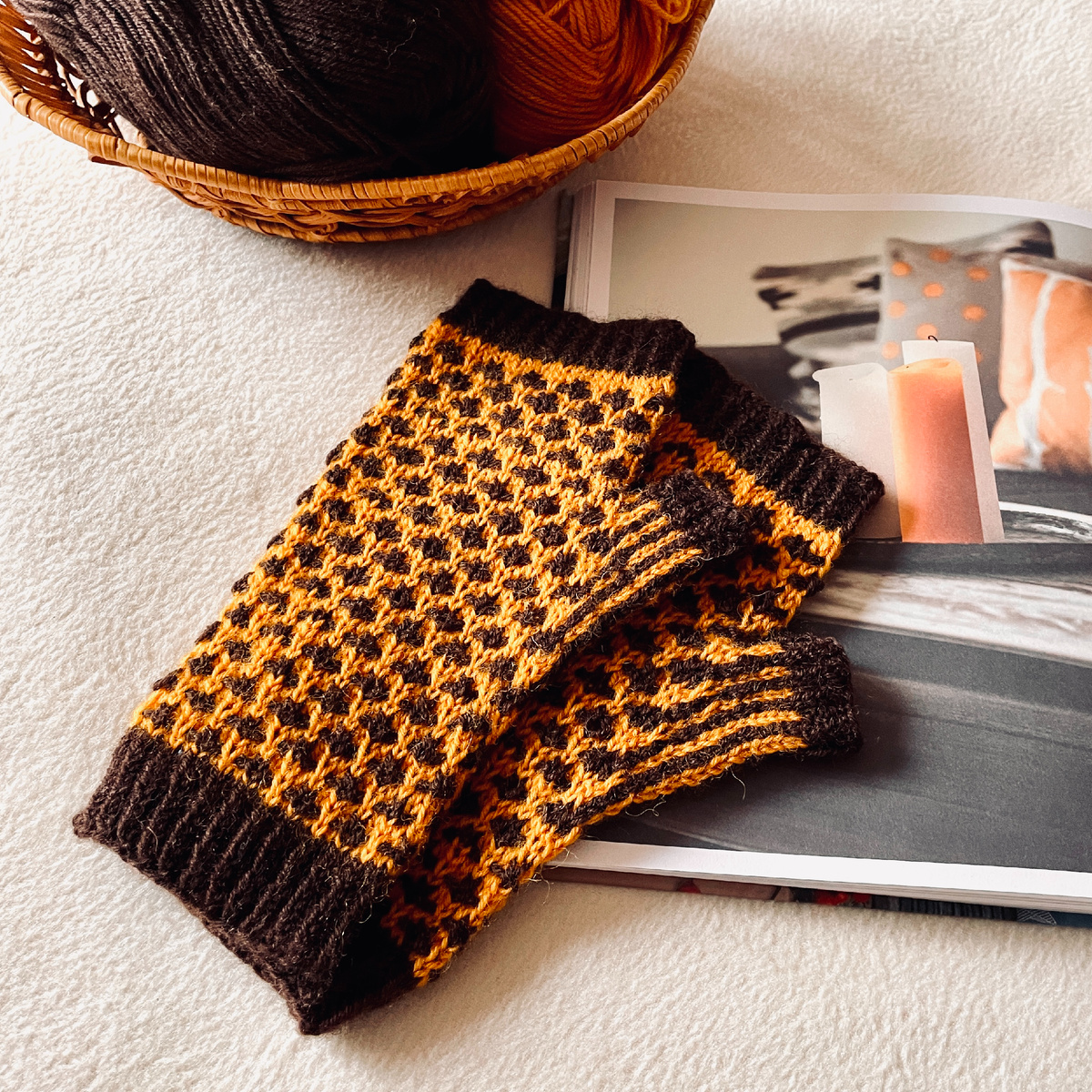 Перчатки по описанию "Шахматы" из раздела Премиум - модель, работа и фото автора by-annike.ru