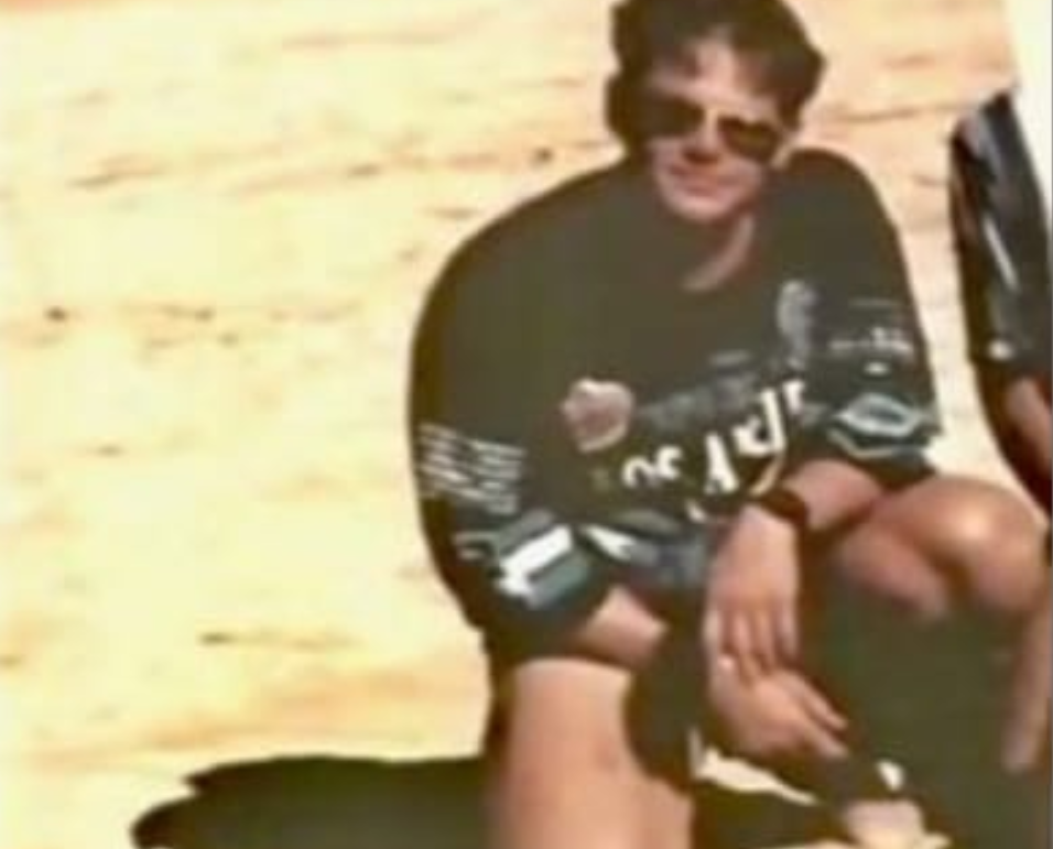 Деон Дрейер: открытые источники