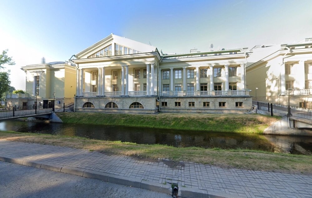    Элитный дом в элитном районе одного из самых дорогих районов Петербурга. Фото: Скриншот сайта "Google Maps" 