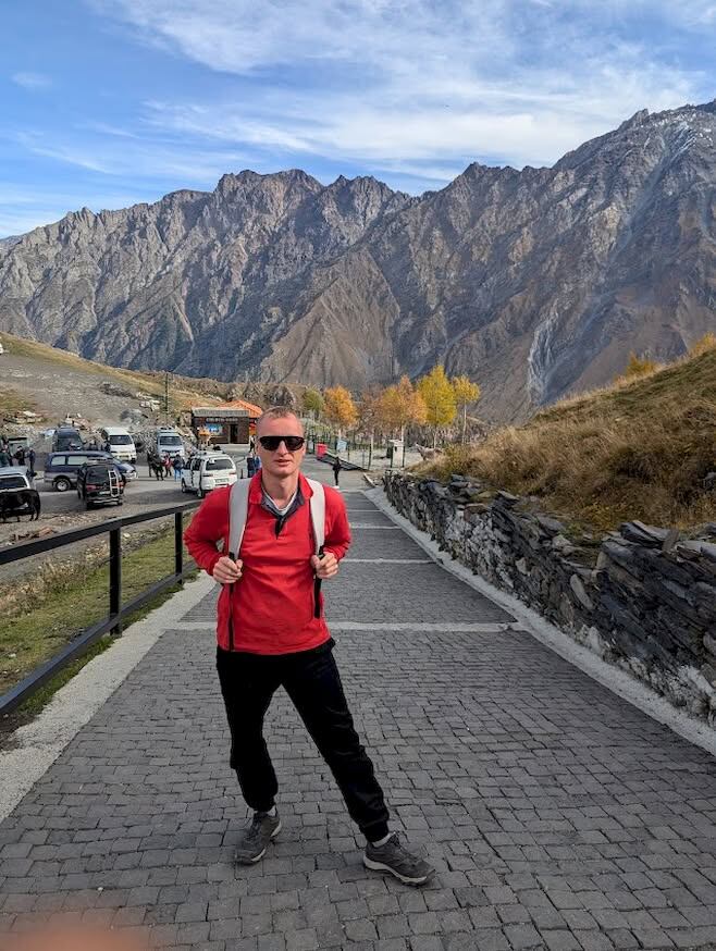 Продажа столов на Авито
