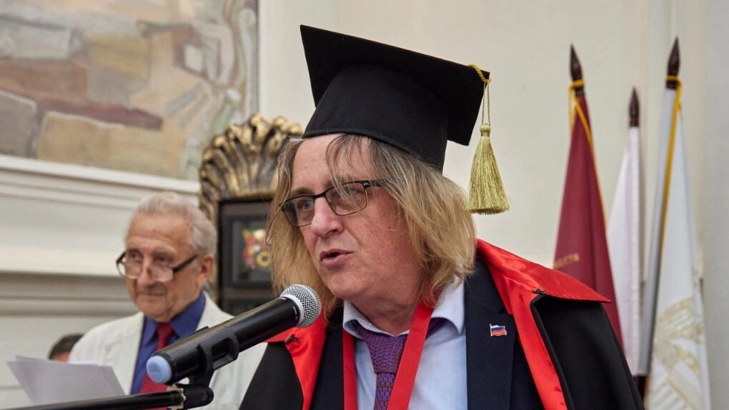    Александр Шаганов в Академии художеств. Фото: rah.ru