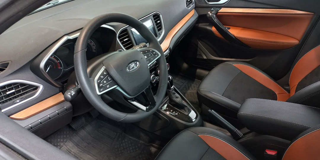 «Она нас разоряет» Таксопарки жалуются на Ладу Весту: треть времени в ремонте, запчасти дороже, чем не корейцев. Китай лучше?