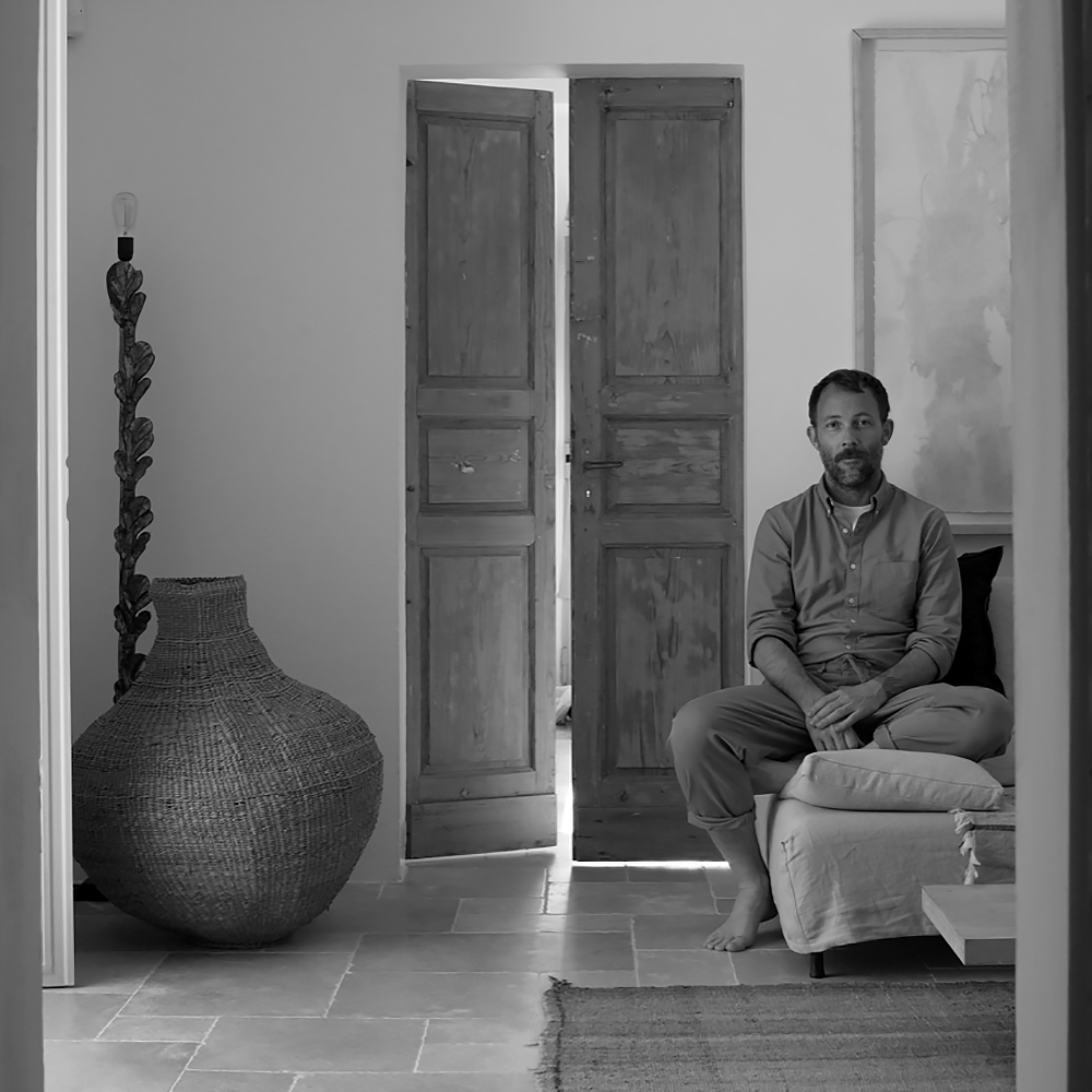 Дизайнер и архитектор Эндрю Троттер.