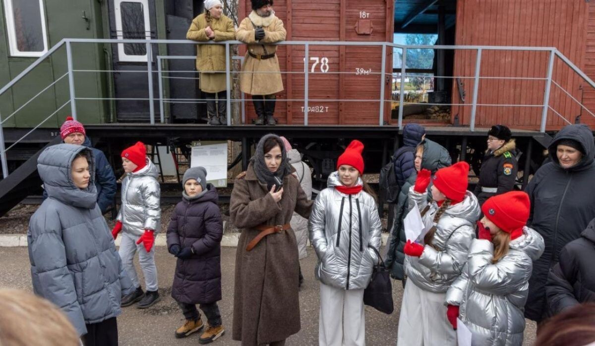     Интерактивная экскурсия в Музее «Г.О.Р.А.» Источник: victorymuseum.ru Автор фото: Пресс-служба Музея Победы