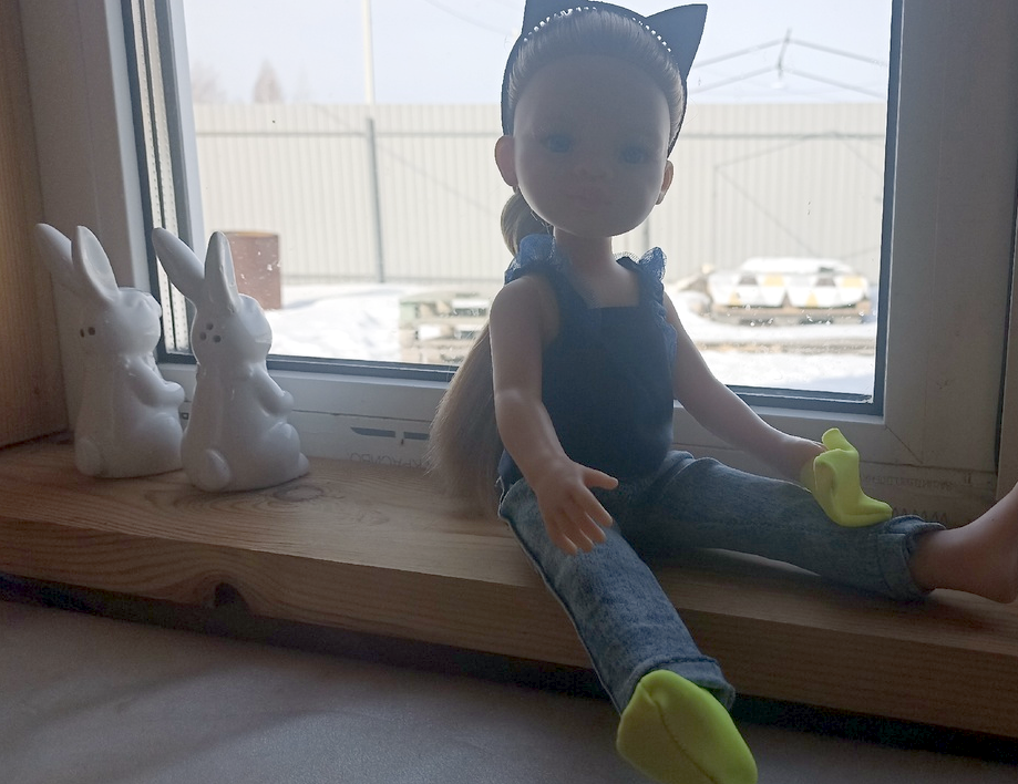 Можно сходить посмотреть? Натягивая носок, уточнила Паха Контас.