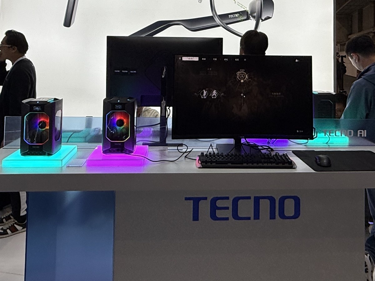    Стенд TECNO на MWC 2025: очень тонкий смартфон, множество новых технологий и гаджетов