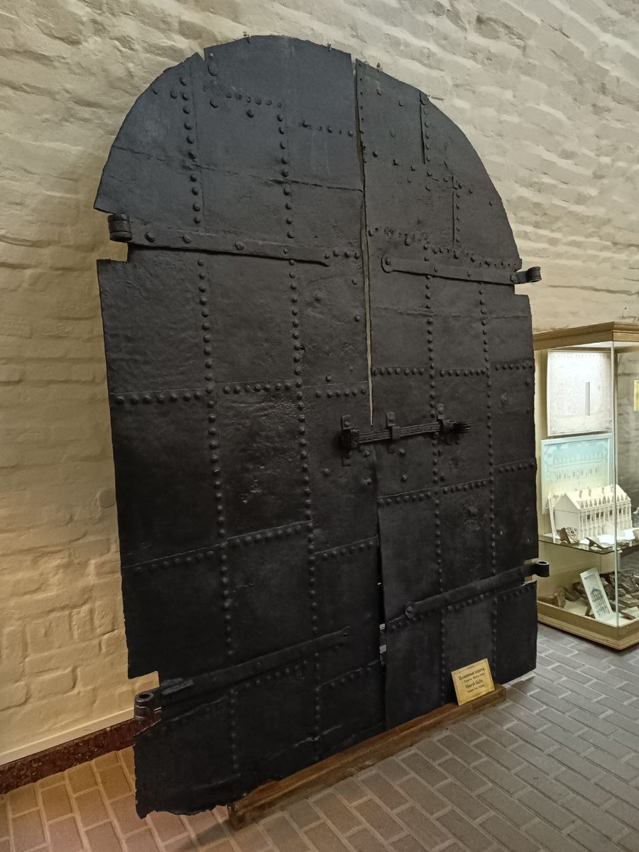 Дворец Наместника в Тобольске