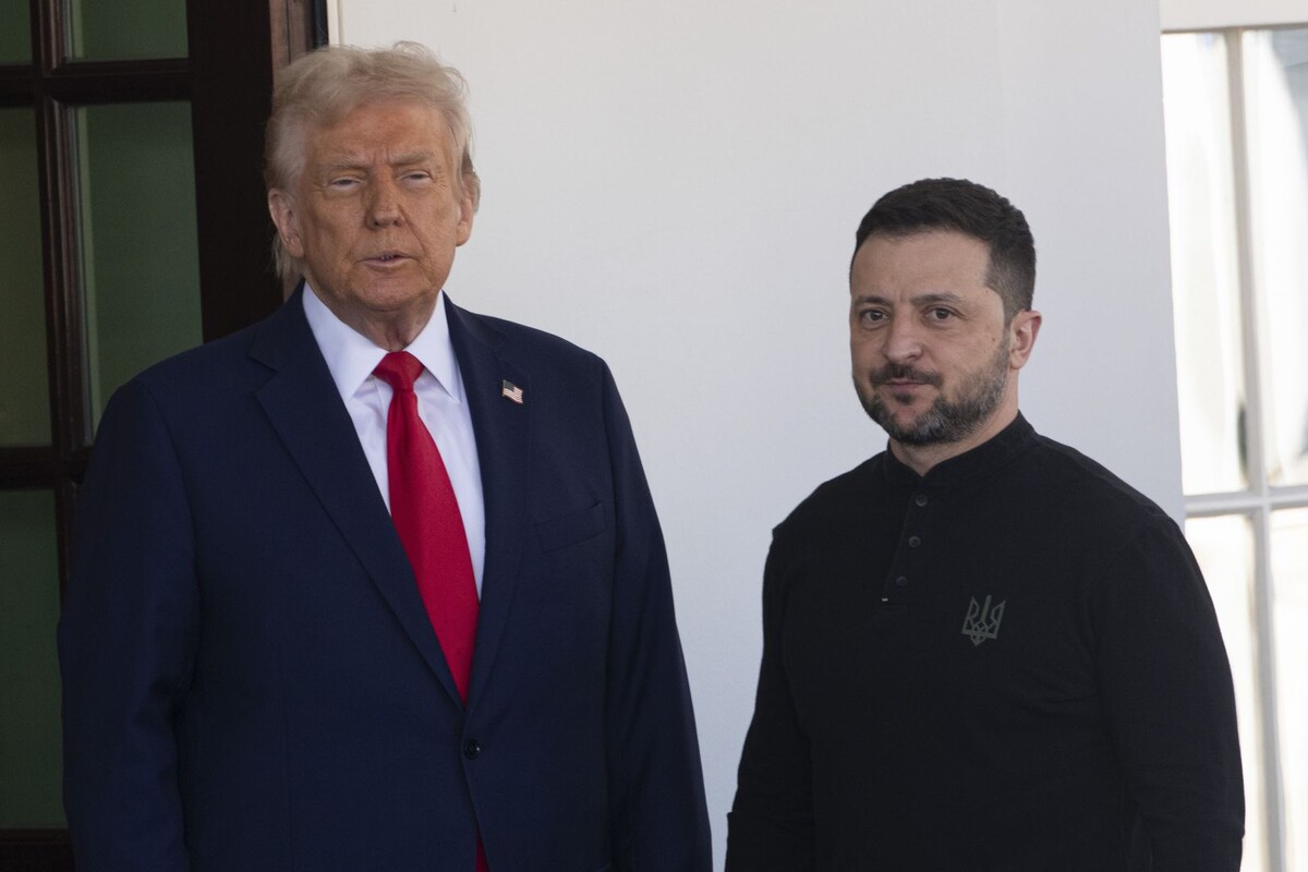    Дональд Трамп и Владимир Зеленский / Источник: © Chris Kleponis — CNP/Global Look Press