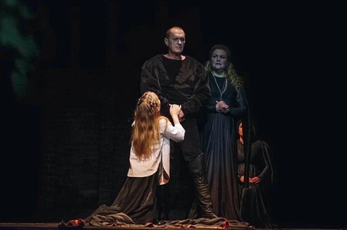    Спектакль волгоградского НЭТа попал в Золотой фонд постановок России