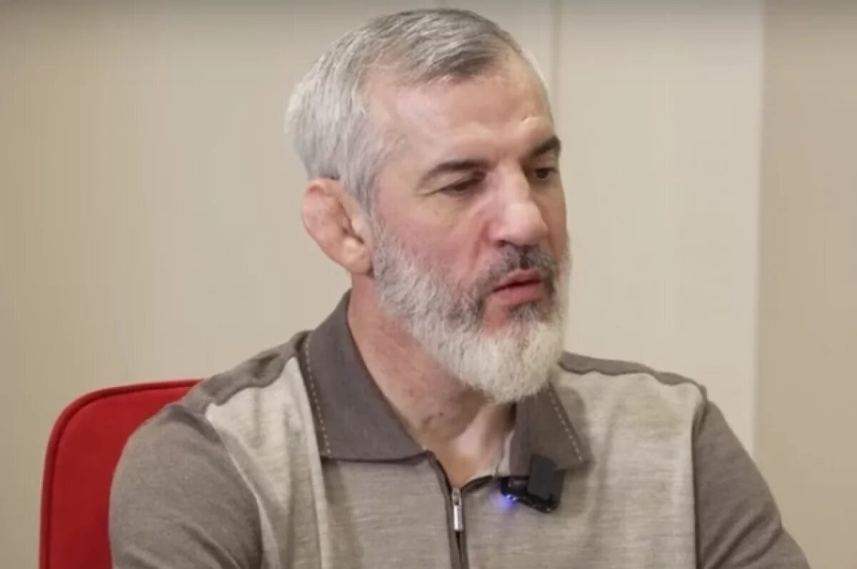    У легендарного борца остались жена Индира и шестеро детей.