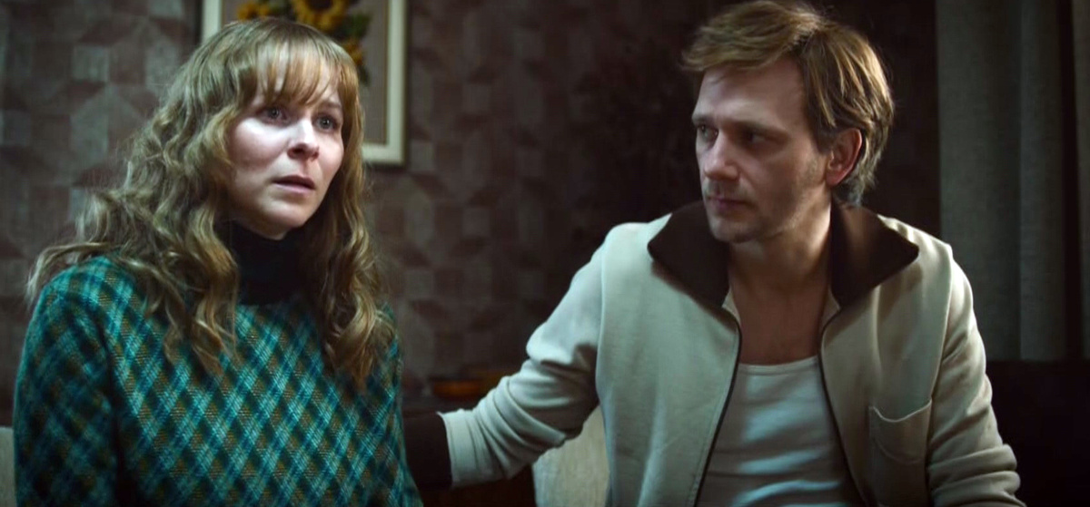 Пролистните изображение, чтобы увидеть следующий кадр из фильма «Особые способности товарища Малера» (2017)