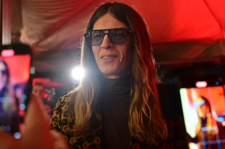 Владислав Лисовец рекомендует женщинам не бояться экспериментировать в выборе одежды
Фото: Pavel Kashaev / Global Look Press