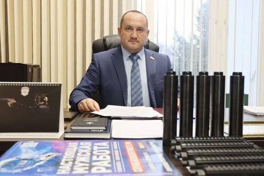    Бесплатная юридическая приёмная депутата Вячеслава Калинина начала работу