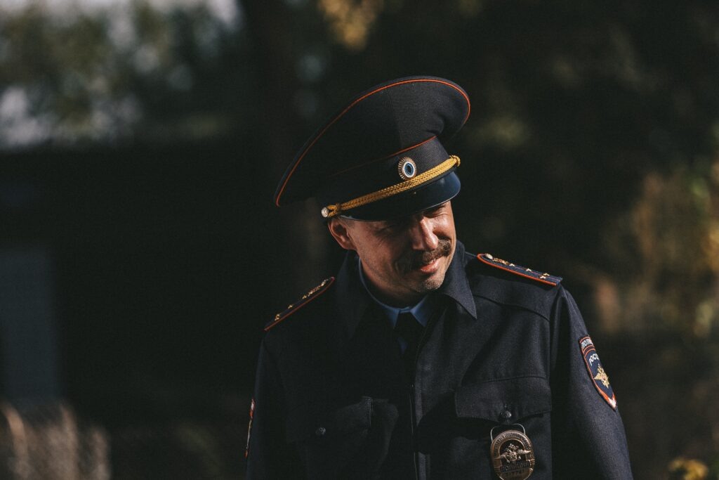    Олег Верещагин, кадр из сериала Афродеревня