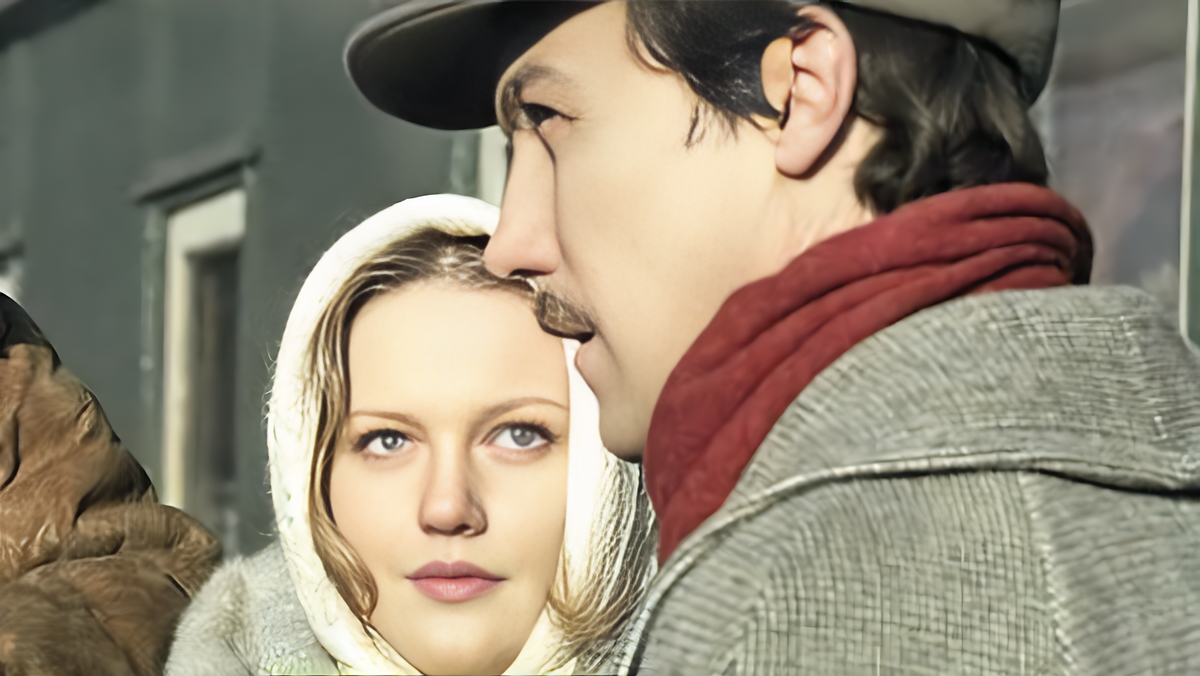 Кадр из к/ф «Сентиментальный роман»