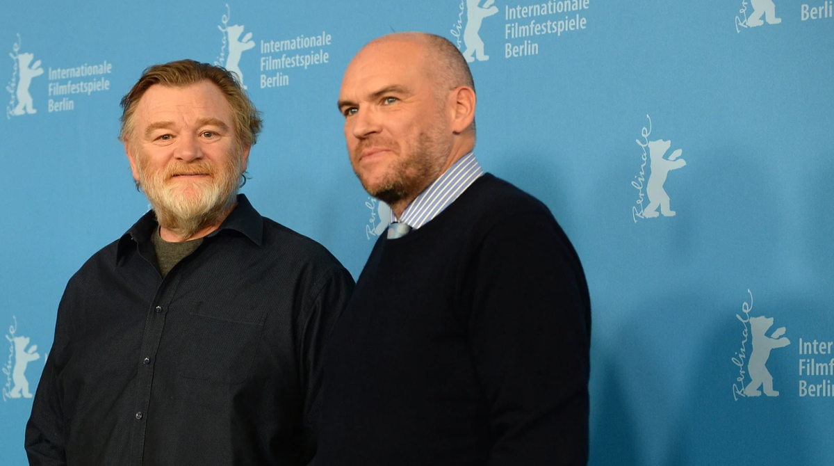 Брендан Глисон (исполнитель главной роли) и Джон Майкл Макдона (режиссёр картины) на 64-м Берлинском Международном кинофестивале