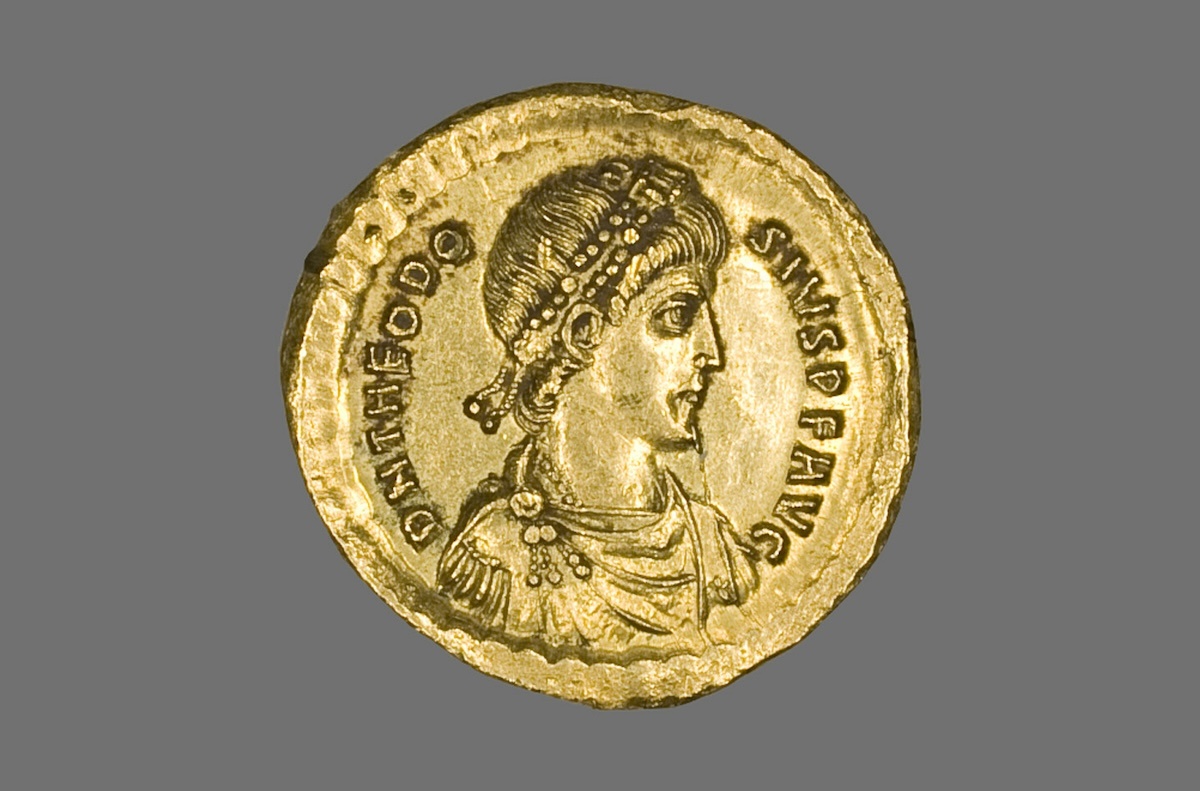 Золотой солид римского императора Феодосия I, ок. 383-88 гг.