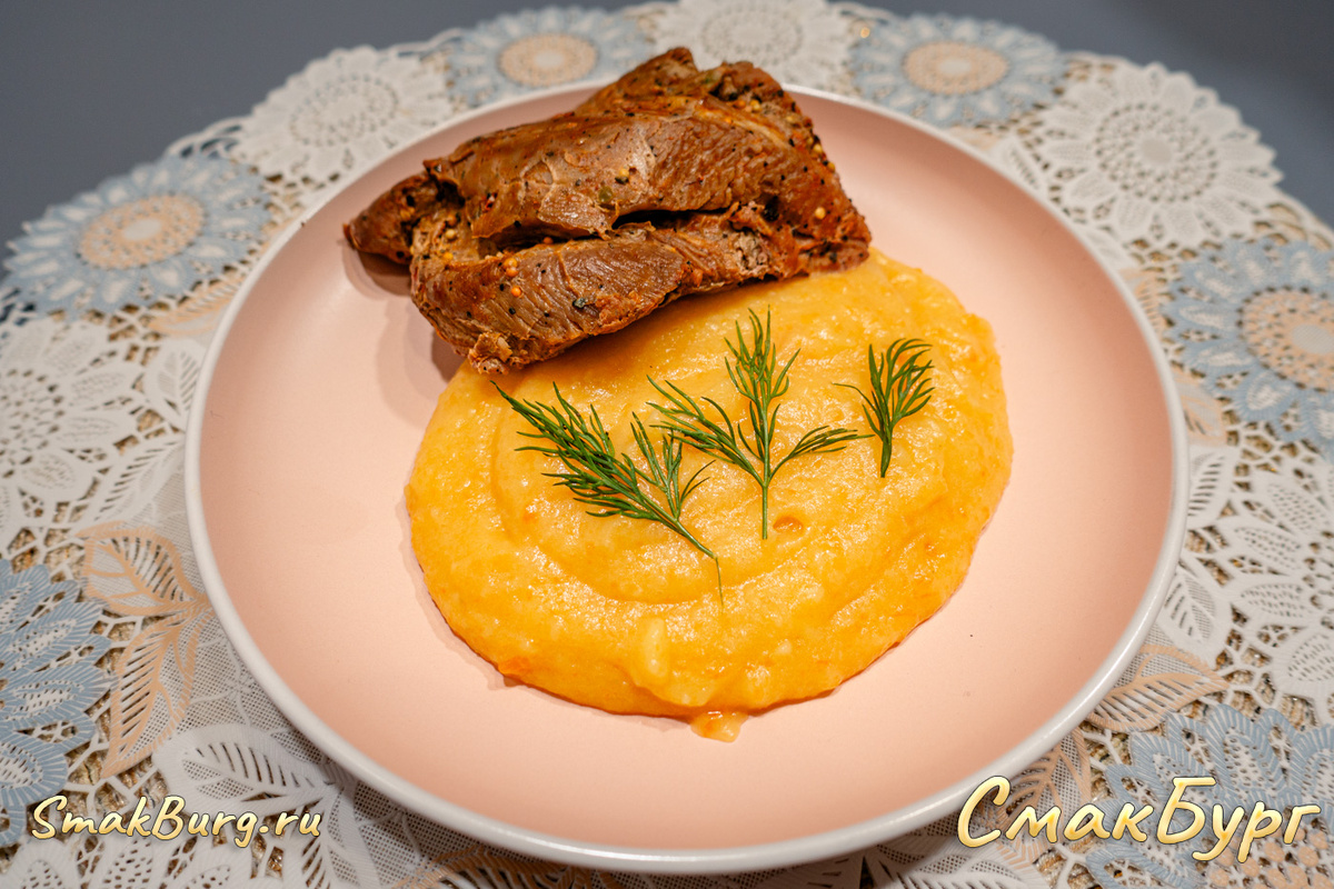 Картофельное пюре с репой и морковью - оригинальный гарнир, который приятно разнообразит ваш привычный рацион!