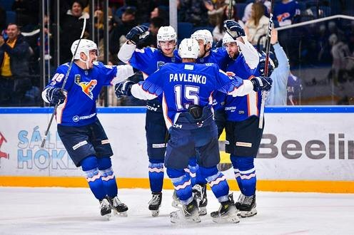 Хоккеисты "Хумо". Фото пресс-служб "Хумо"