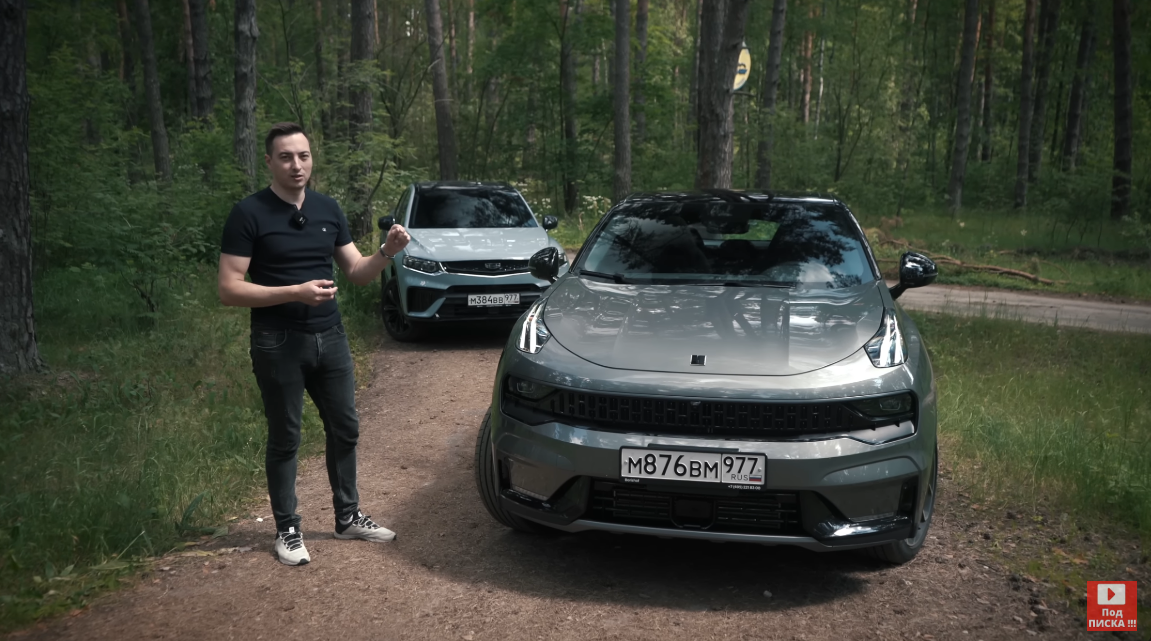 Видел и спортивный вариант Tugella - Lynk & Co 05. И вот все они вроде похожи, но... другие. Другие по качеству, по подходу к мелочам, по общему ощущению