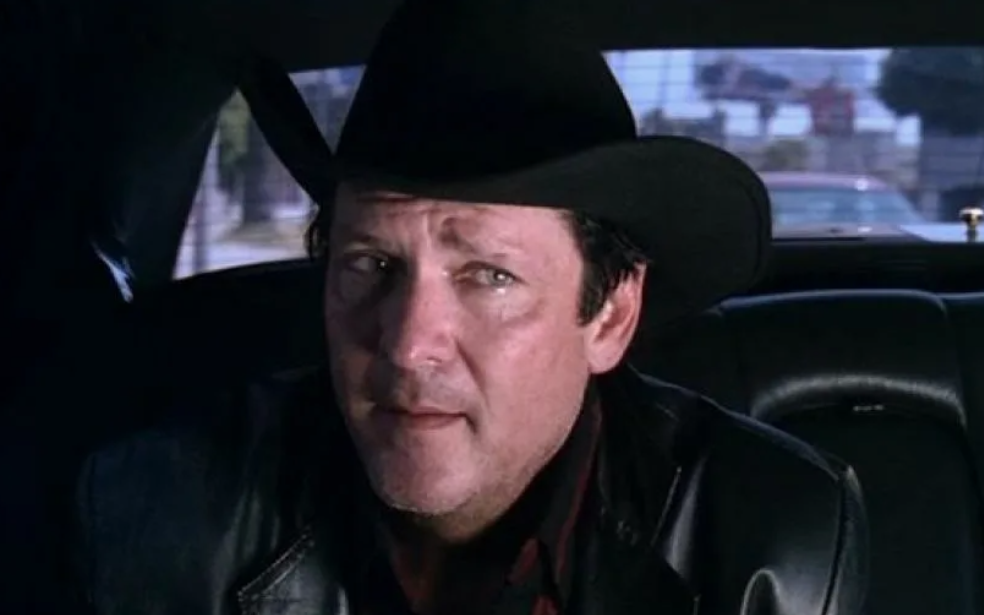 Сматывай удочки