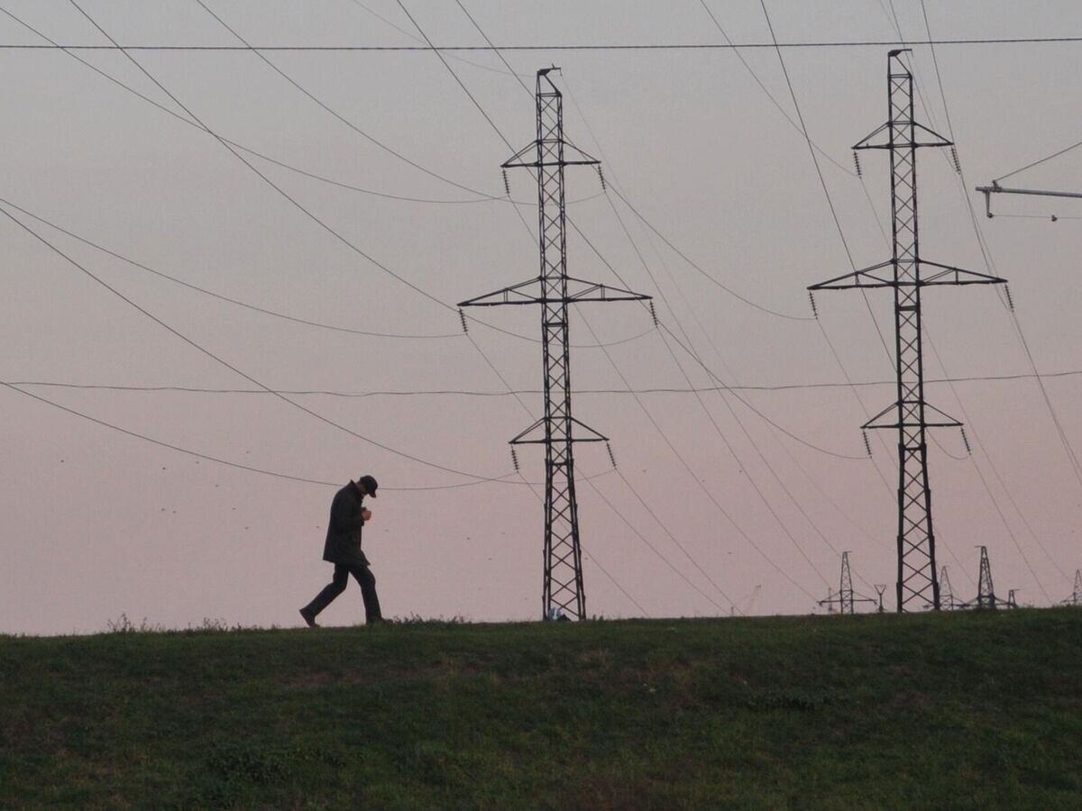    Линии электропередачи во Львовской области© РИА Новости / Стрингер